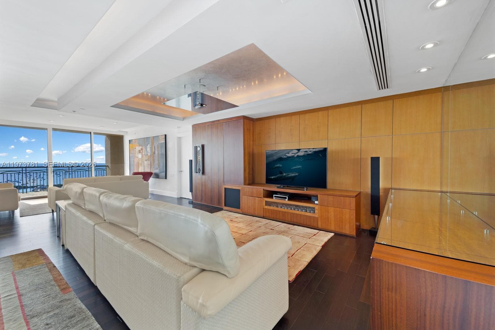 3400 SW 27th Ave # 2102, Miami FL 33133 — 4