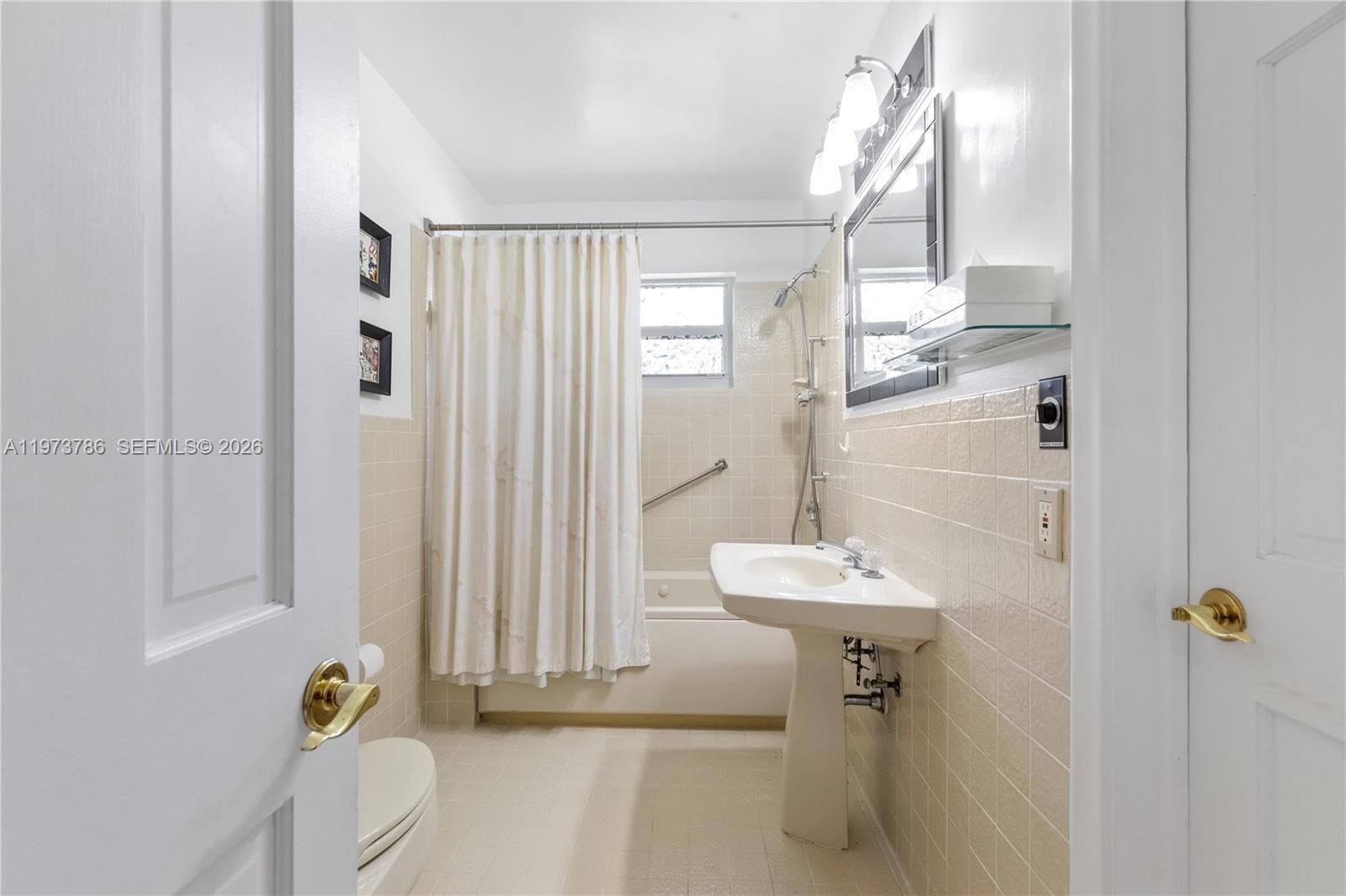 7010 SW 148th Ter, Palmetto Bay FL 33158 — 23