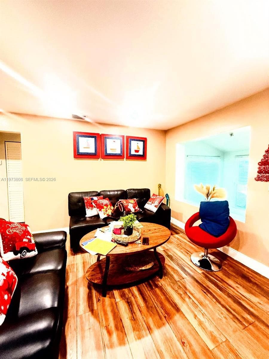 2281 NW 81st Ter, Miami FL 33147 — 6