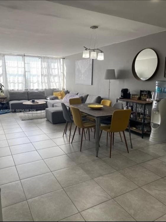 1301 NE Miami Gardens Dr # 1111W, Miami FL 33179 — 2