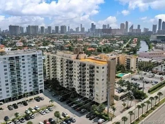 2903 N Miami Beach Blvd # 806, North Miami Beach FL 33160 — 2
