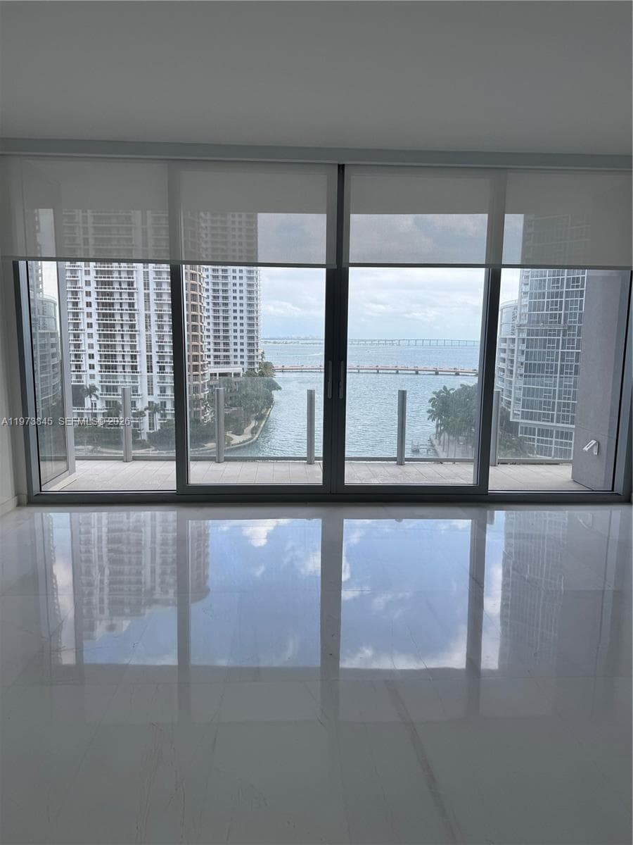300 Biscayne Blvd Way # 803, Miami FL 33131 — 23