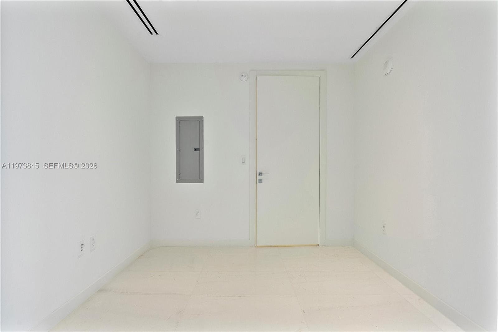 300 Biscayne Blvd Way # 803, Miami FL 33131 — 47
