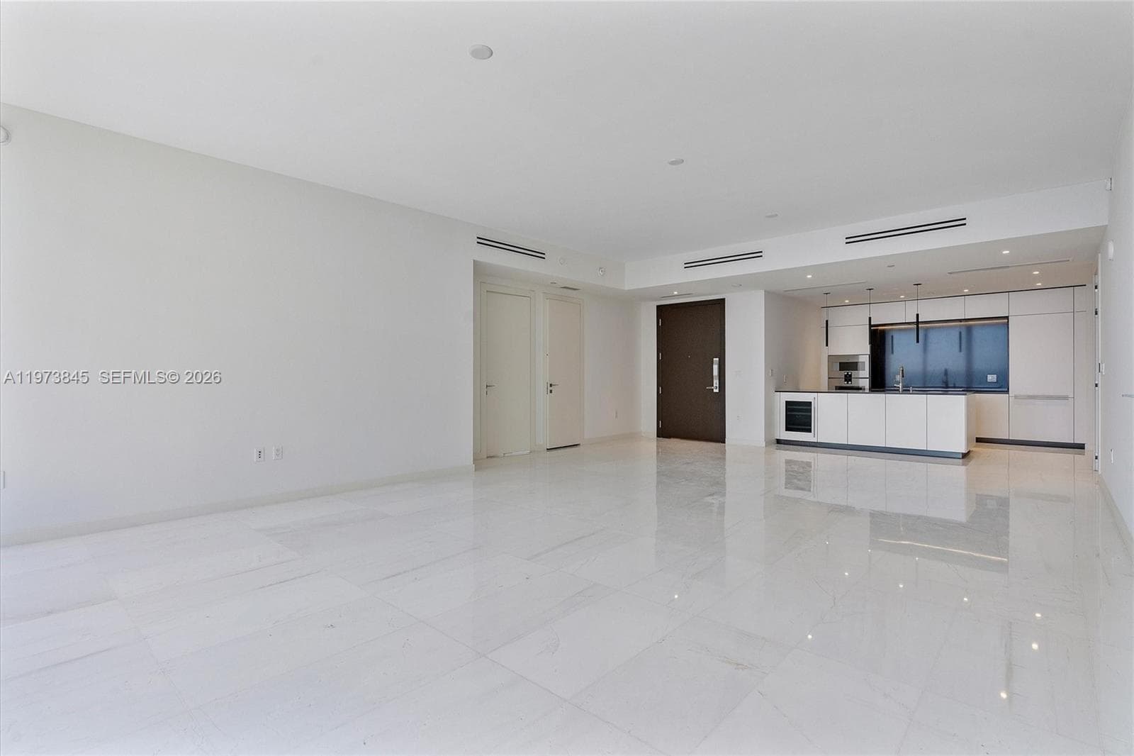 300 Biscayne Blvd Way # 803, Miami FL 33131 — 35