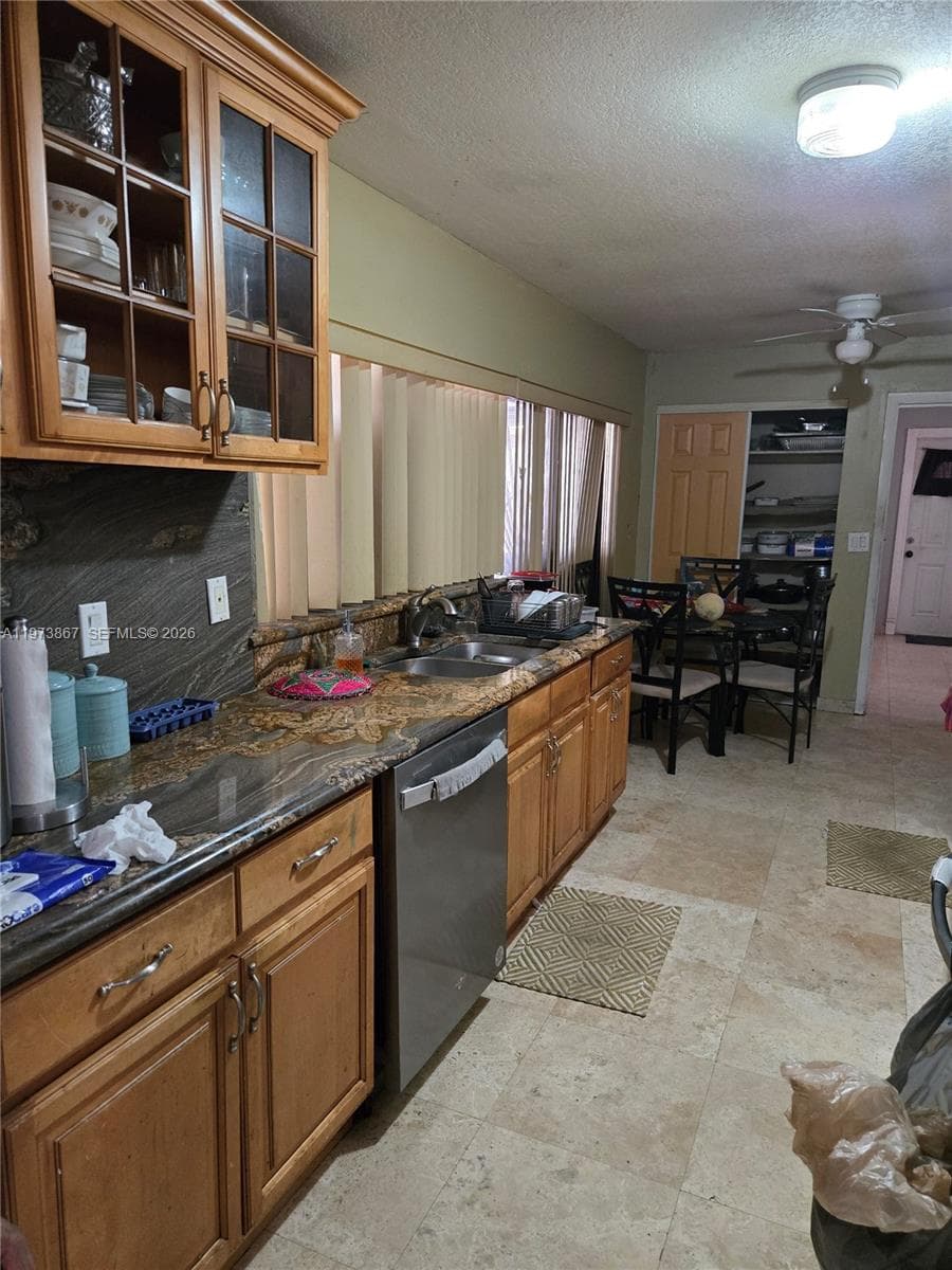 13377 SW 46th Ln, Miami FL 33175 — 22