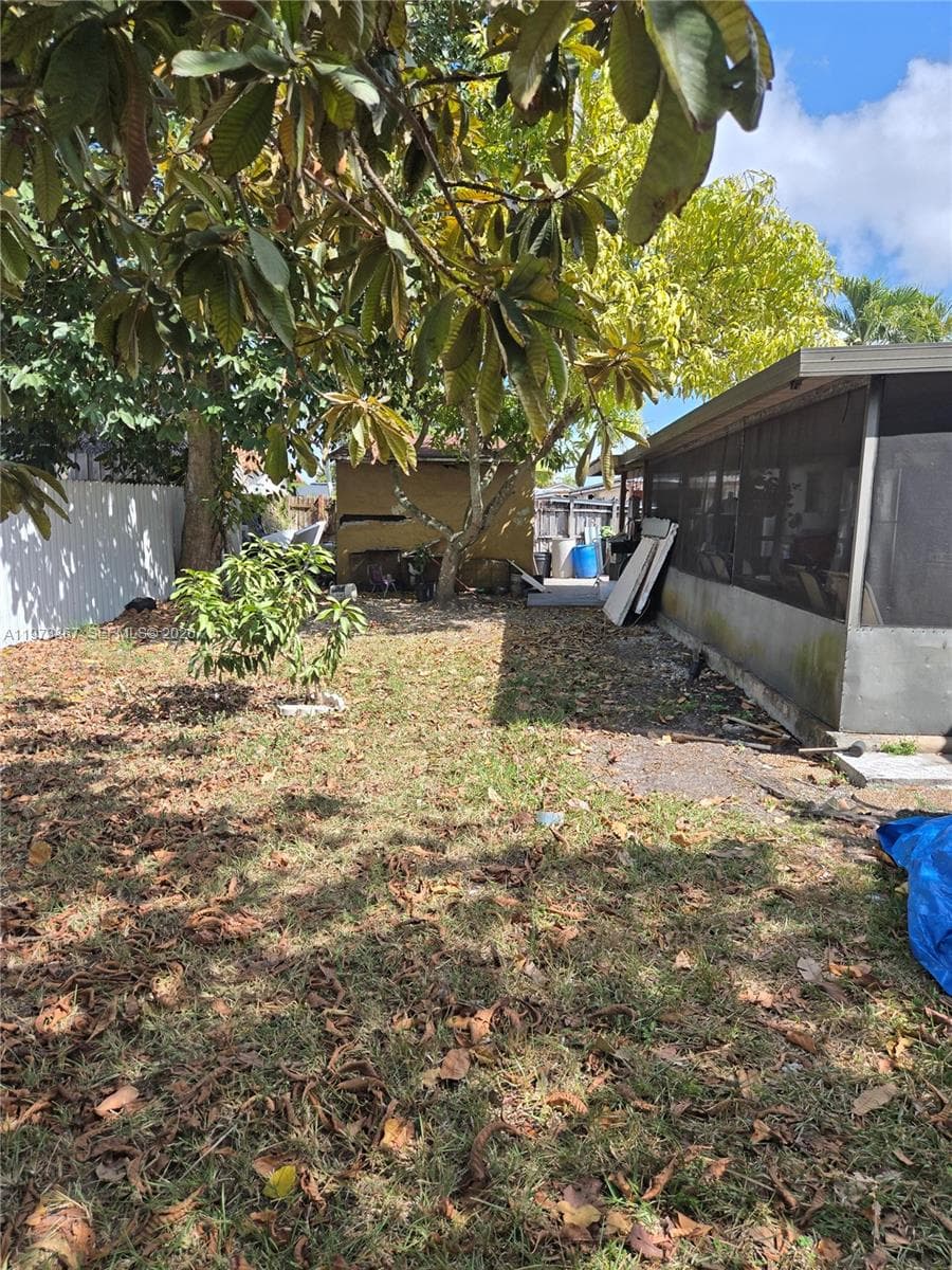 13377 SW 46th Ln, Miami FL 33175 — 14