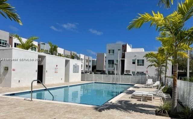 2505 NE 193rd St # 4116, Miami FL 33180 — 17