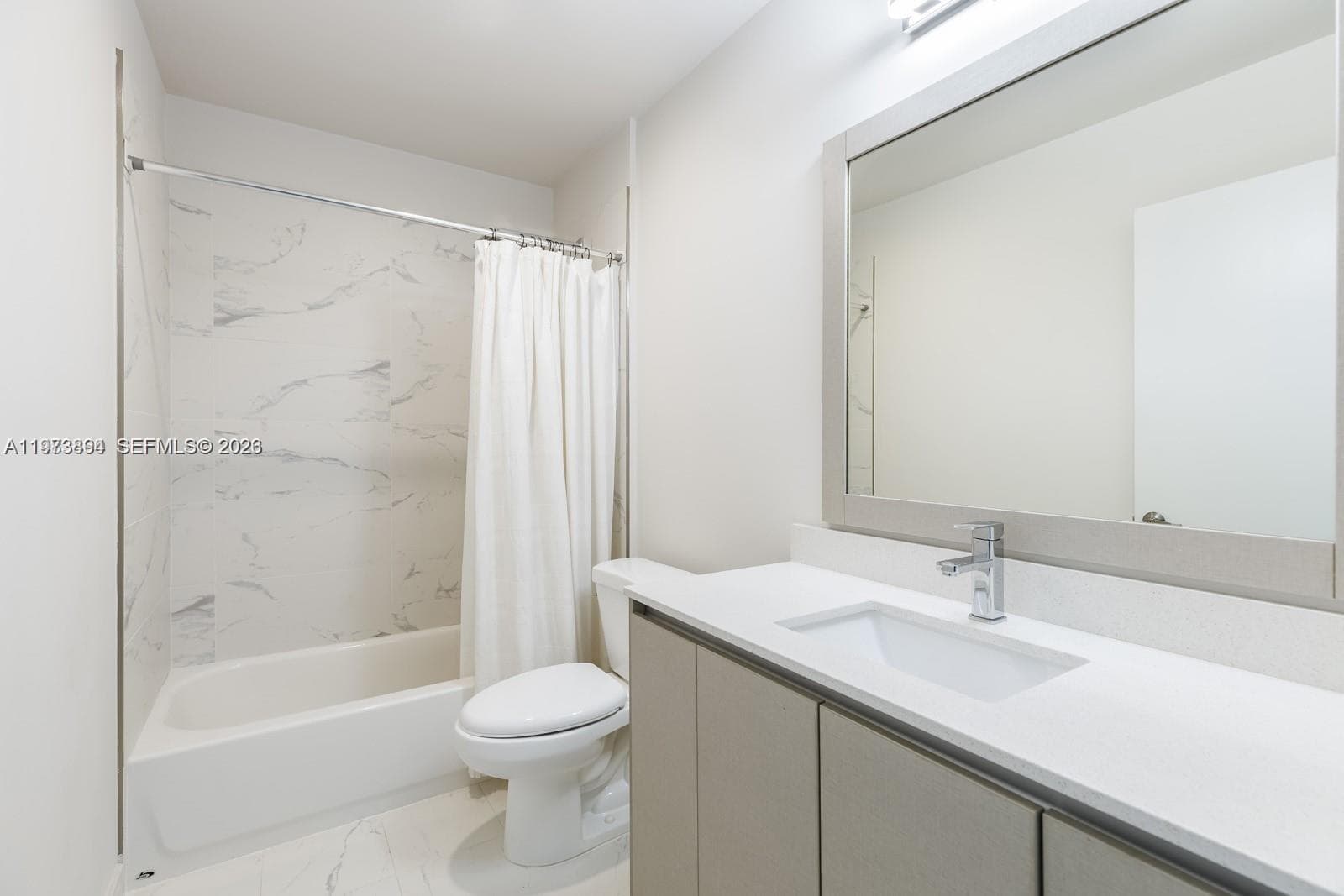 2505 NE 193rd St # 4116, Miami FL 33180 — 12
