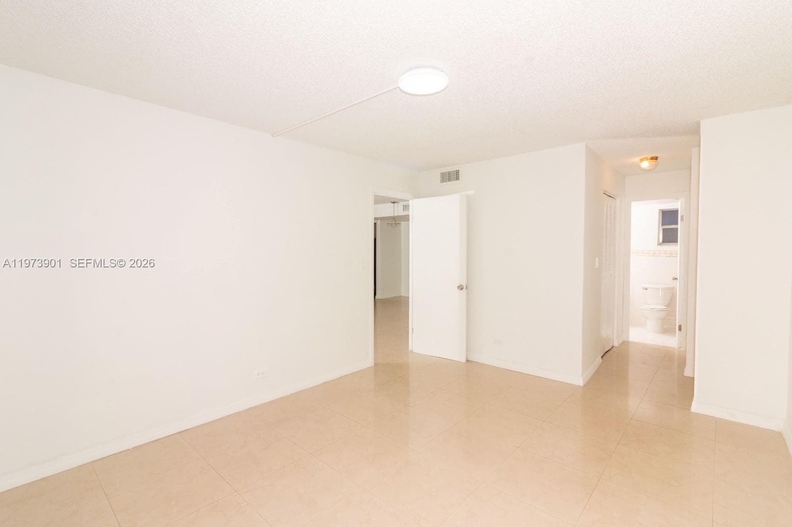 447 NE 195th St # 217, Miami FL 33179 — 16