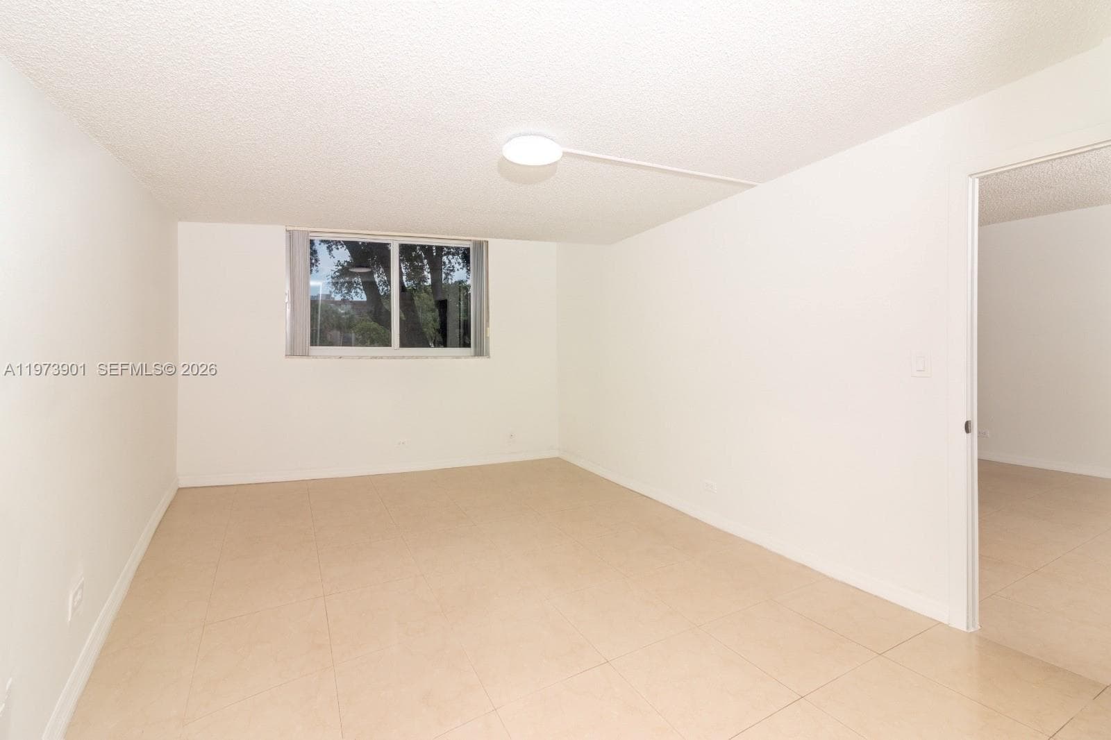 447 NE 195th St # 217, Miami FL 33179 — 12