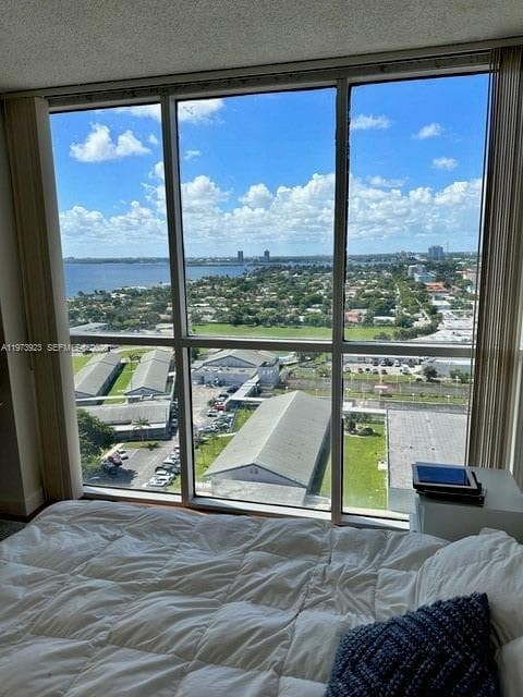 7601 E Treasure Dr # 1905, North Bay Village FL 33141 — 12