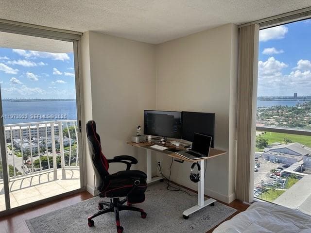 7601 E Treasure Dr # 1905, North Bay Village FL 33141 — 7