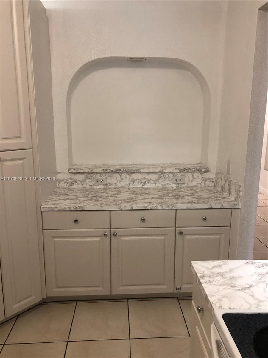 10710 NW 66th St # 210, Doral FL 33178 — 22