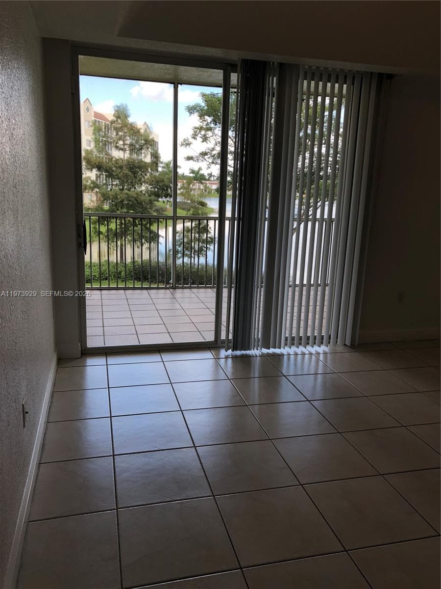 10710 NW 66th St # 210, Doral FL 33178 — 7