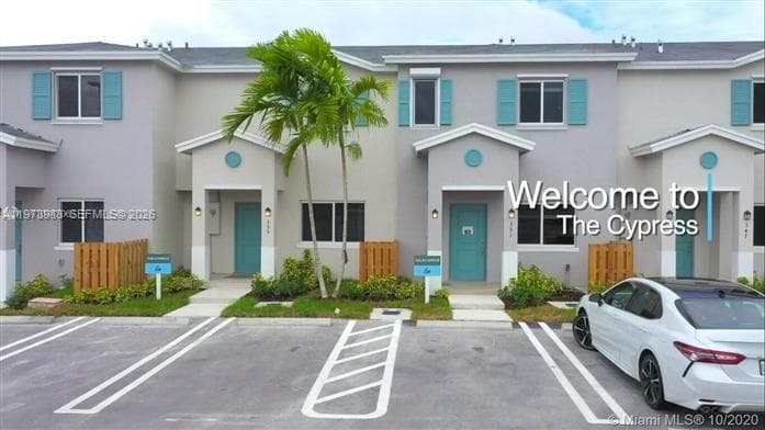 445 NW 12th Ave, Florida City FL 33034 — 1