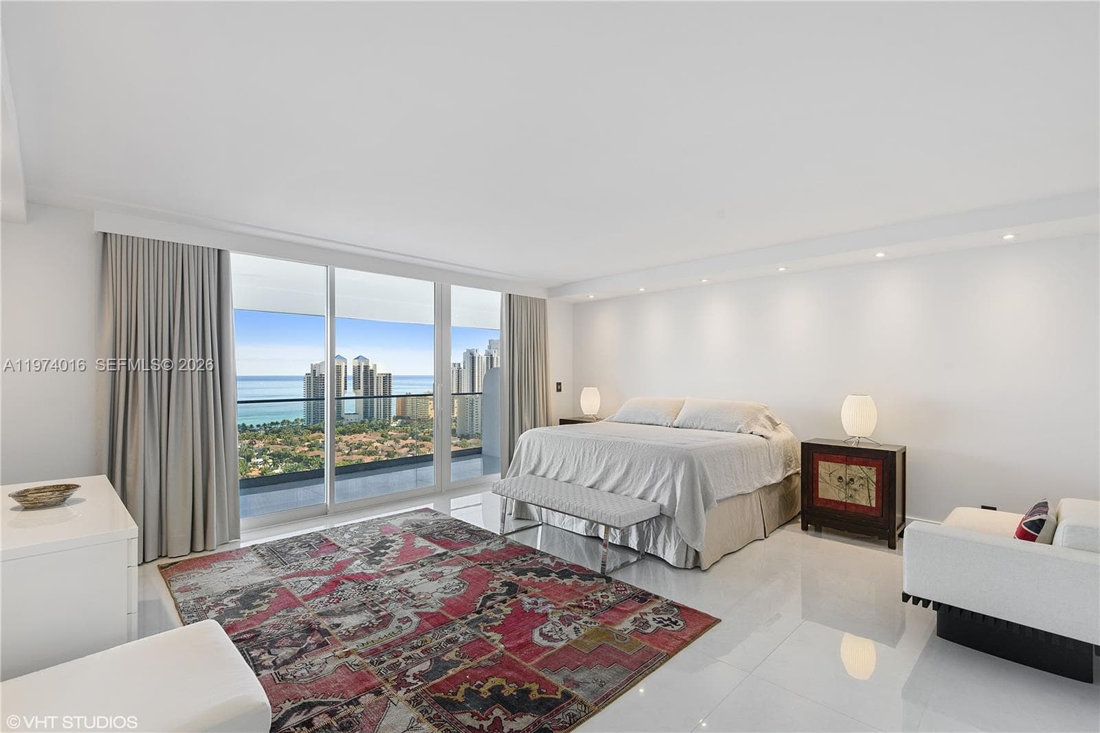 19707 Turnberry Way # 28J, Aventura FL 33180 — 9