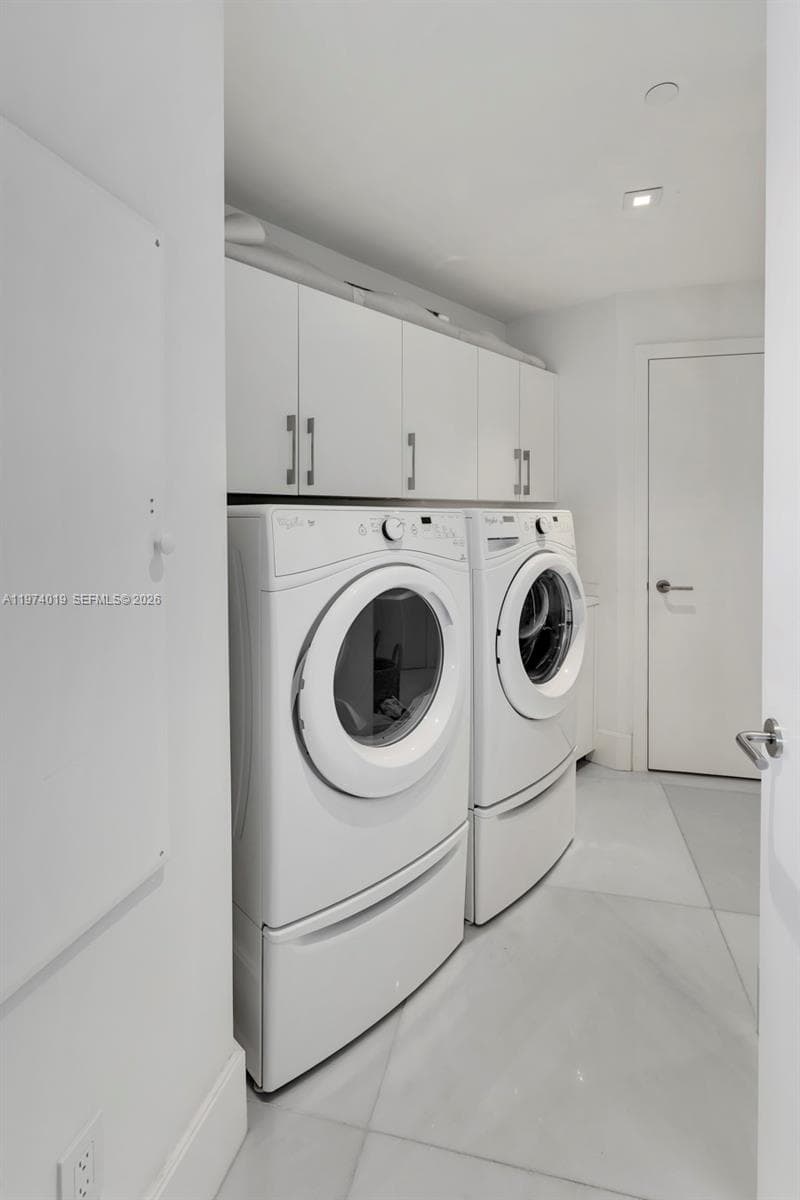 18555 Collins Ave # 4605, Sunny Isles Beach FL 33160 — 43