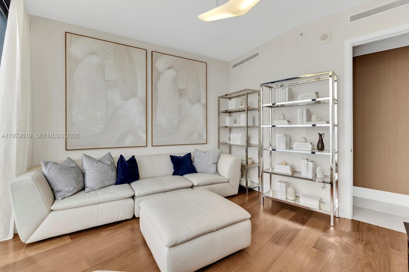 18555 Collins Ave # 4605, Sunny Isles Beach FL 33160 — 38