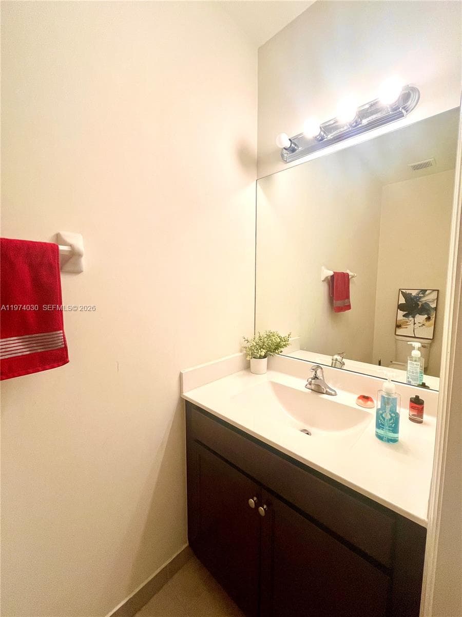 9271 W 33rd Ln, Hialeah FL 33018 — 13