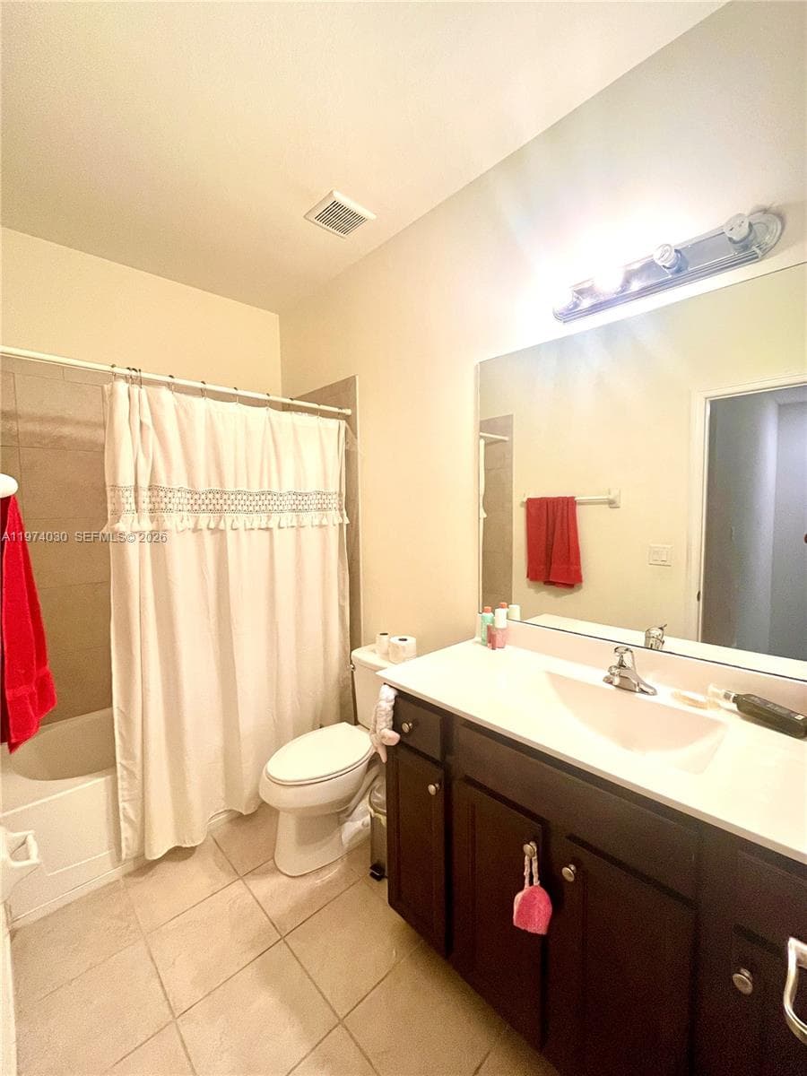 9271 W 33rd Ln, Hialeah FL 33018 — 18