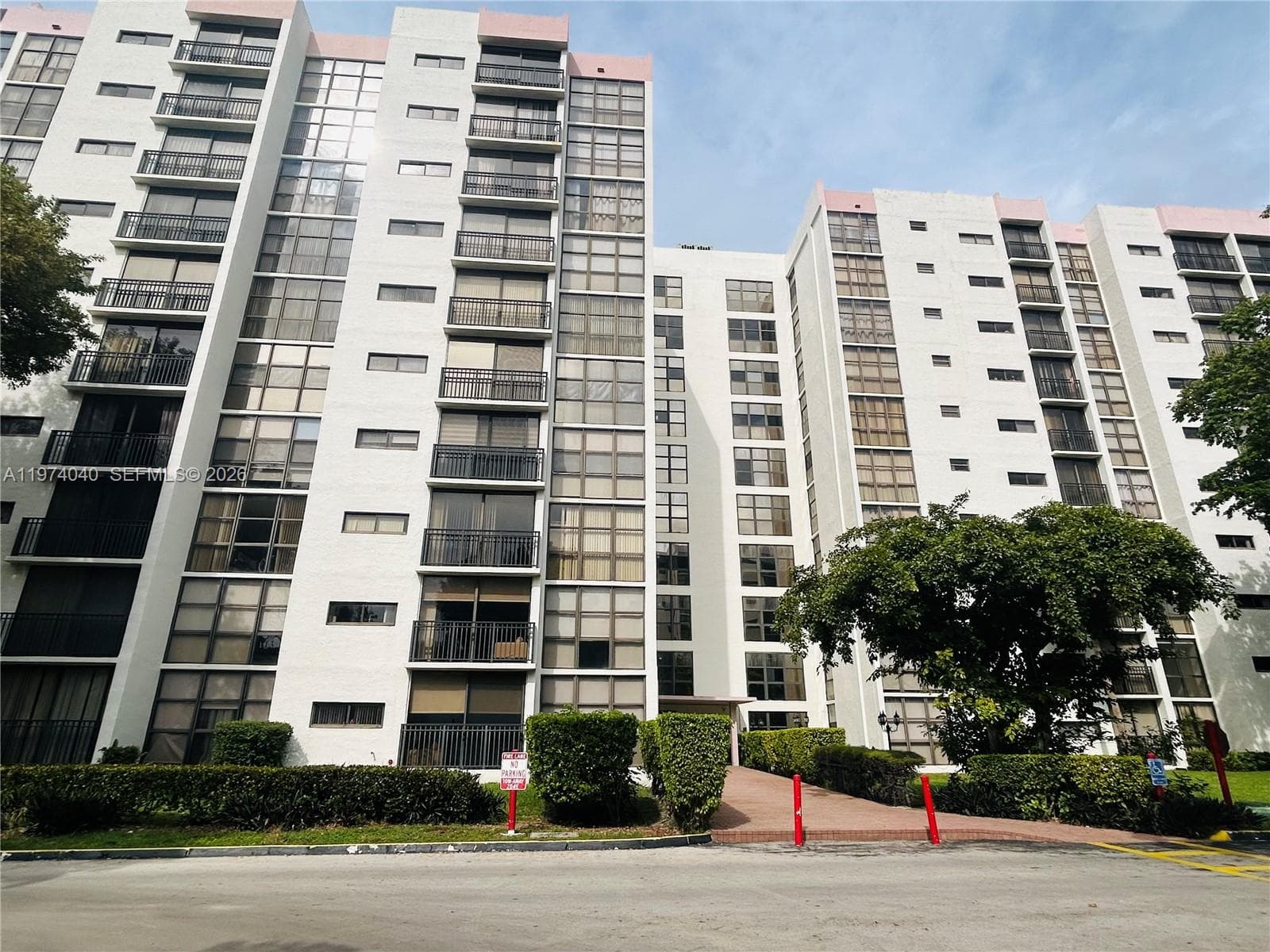 17021 N Bay Rd # 219, Sunny Isles Beach FL 33160 — 37