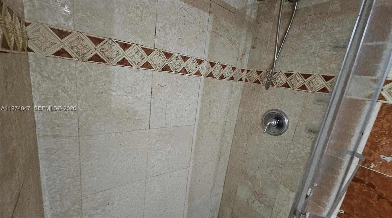 426 NE 210th Cir Ter # 2, Miami FL 33179 — 14