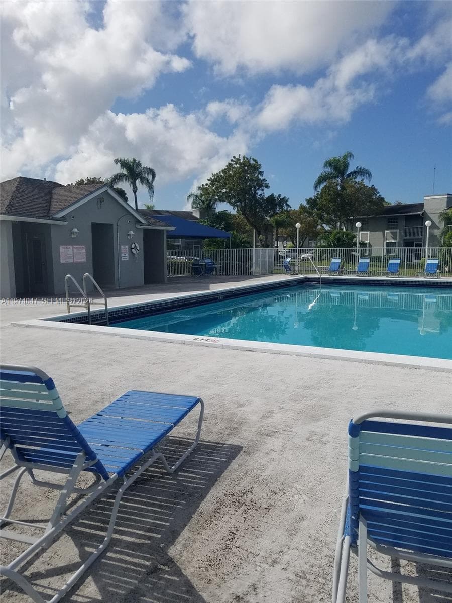 426 NE 210th Cir Ter # 2, Miami FL 33179 — 18