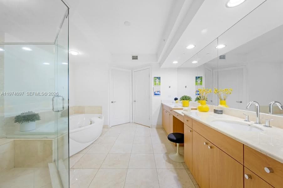 3201 NE 183 # 1104, Aventura FL 33160 — 15