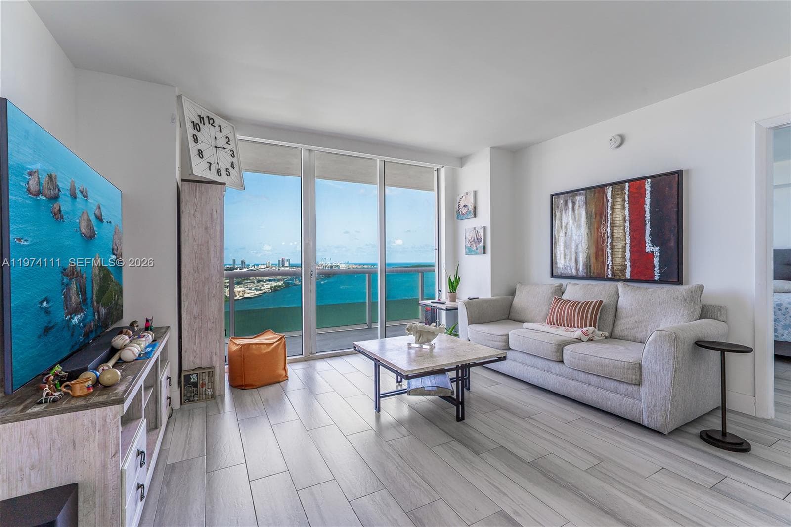 50 Biscayne Blvd # 3106, Miami FL 33132 — 28