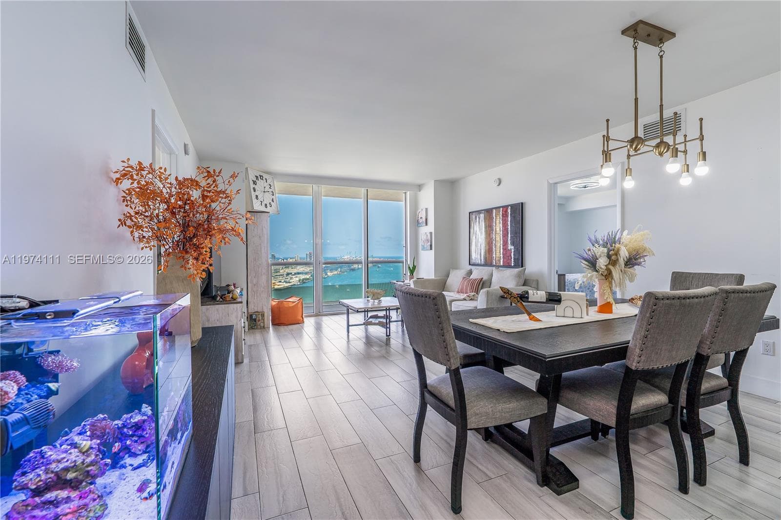 50 Biscayne Blvd # 3106, Miami FL 33132 — 30