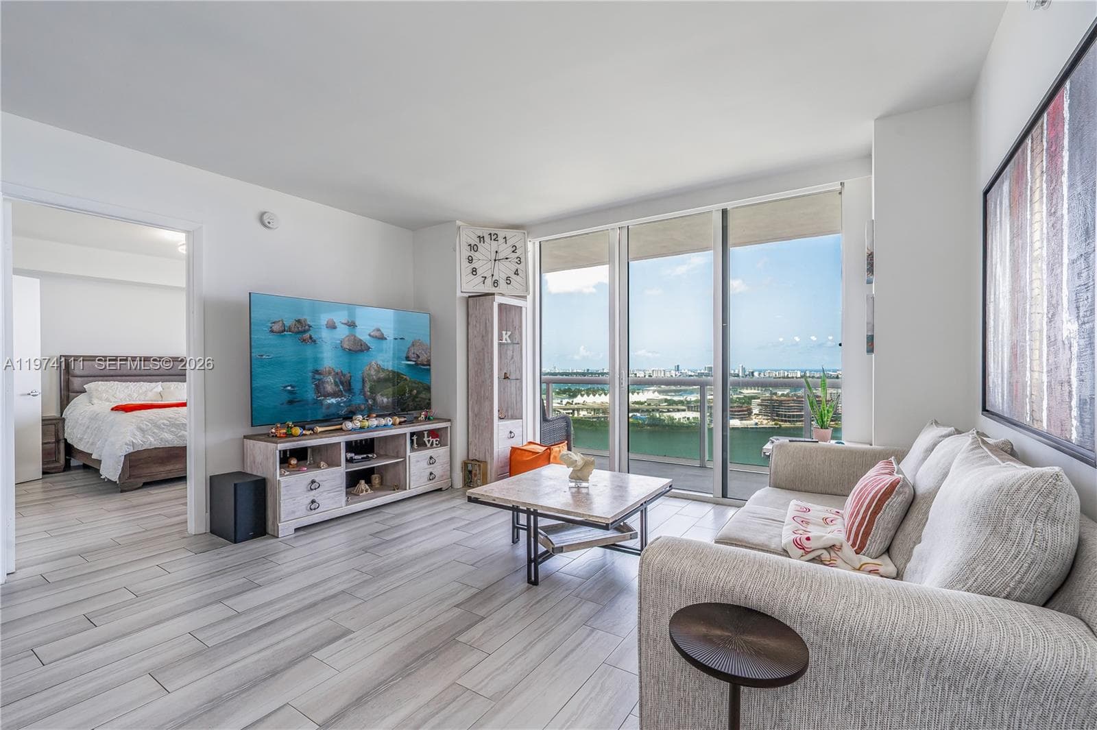 50 Biscayne Blvd # 3106, Miami FL 33132 — 29