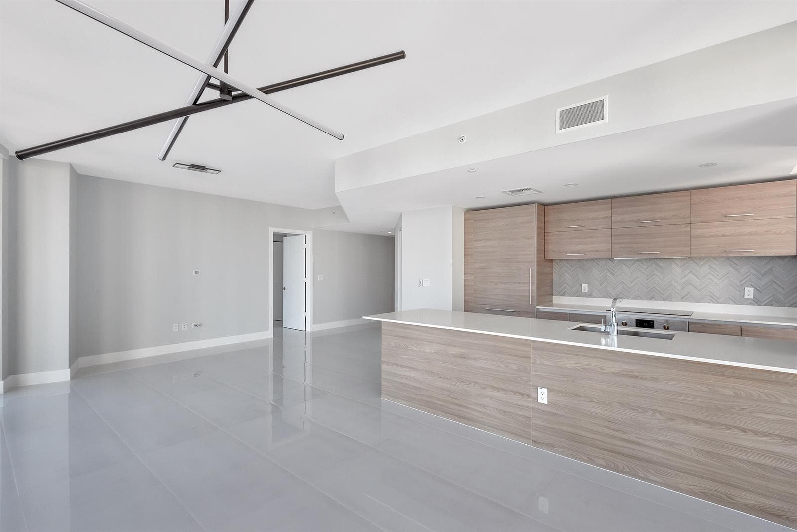 1300 S Miami Avenue # 2401, Miami FL 33130 — 16