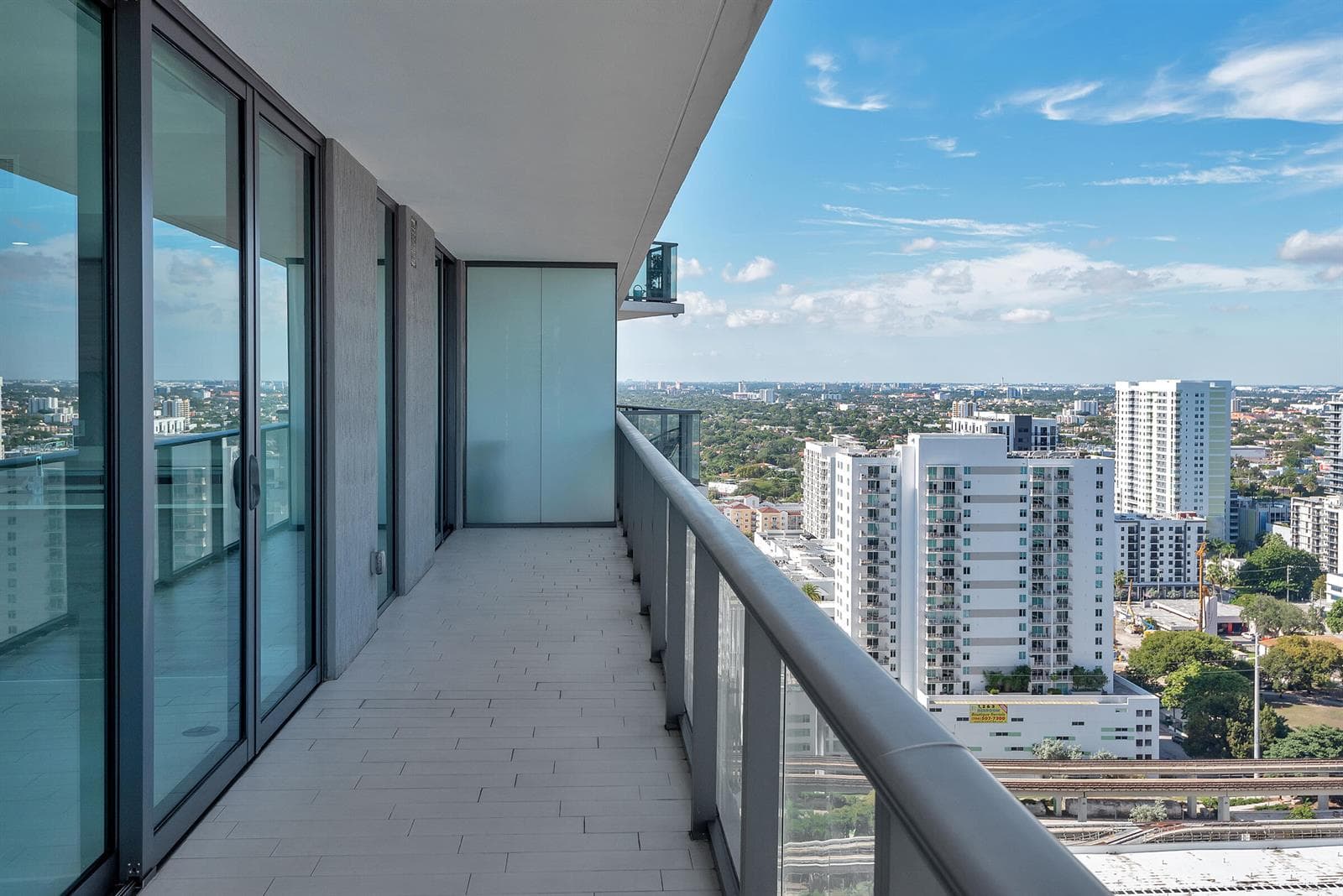 1300 S Miami Avenue # 2401, Miami FL 33130 — 33