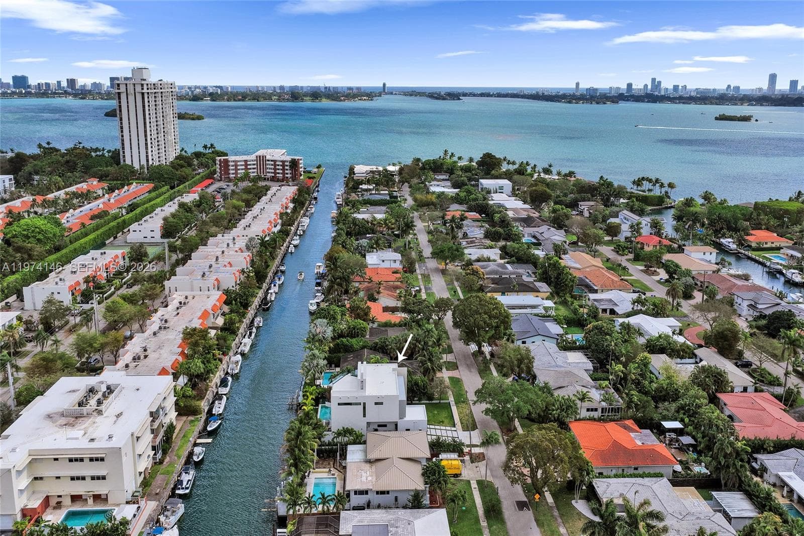 1379 NE 104th St, Miami Shores FL 33138 — 59