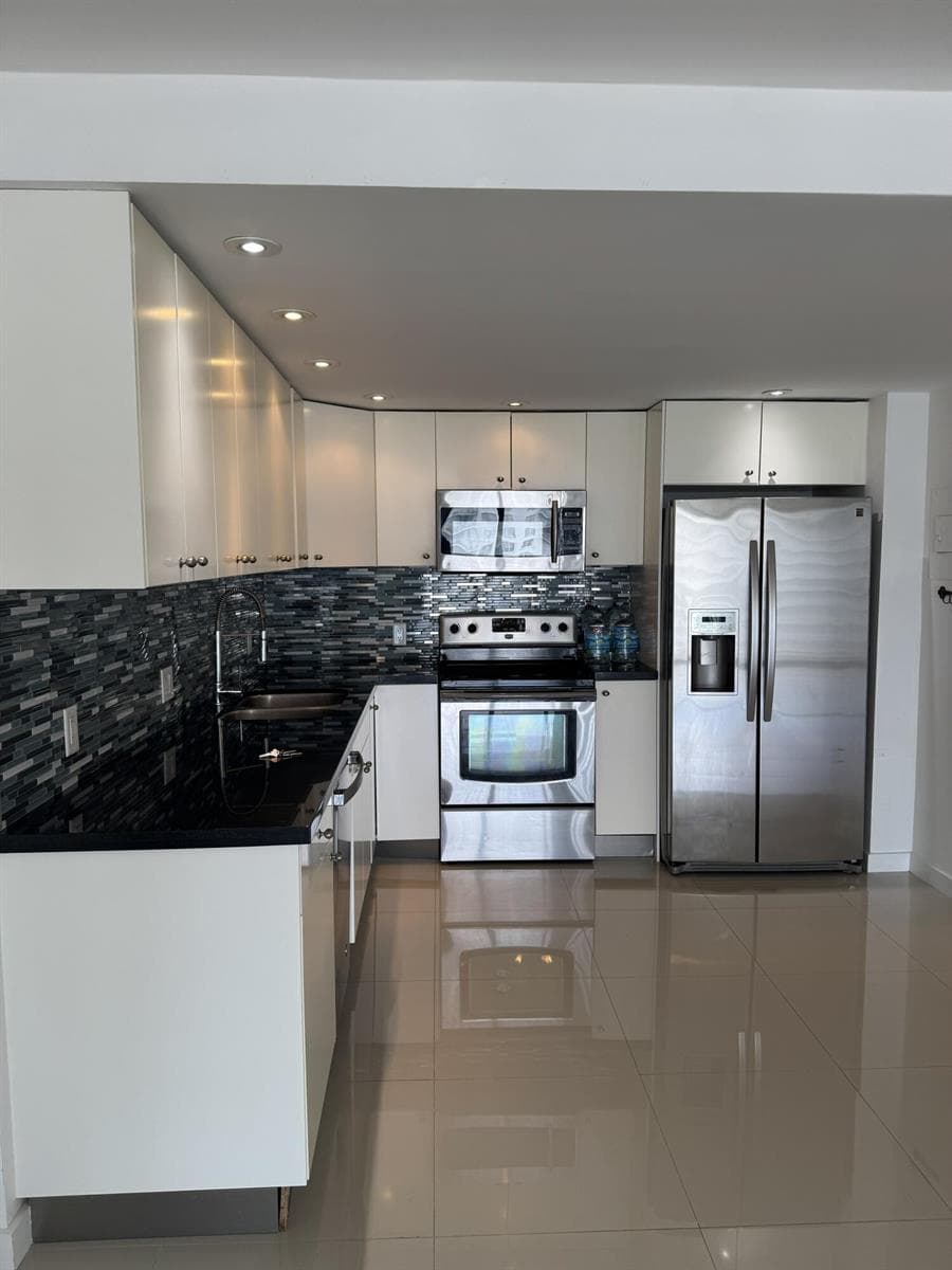2851 NE 183rd Street # 1710e, Aventura FL 33160 — 2