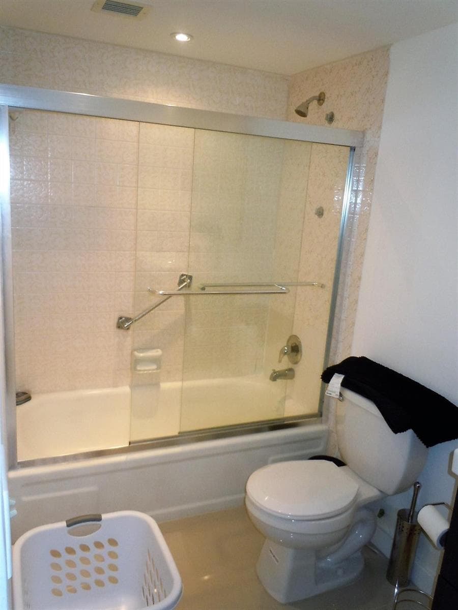 2851 NE 183rd Street # 1710e, Aventura FL 33160 — 13