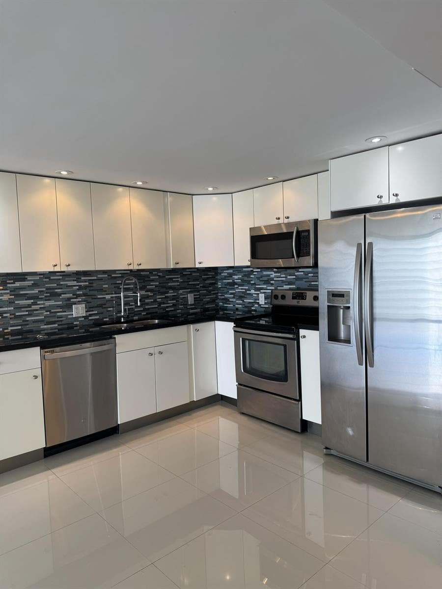 2851 NE 183rd Street # 1710e, Aventura FL 33160 — 14