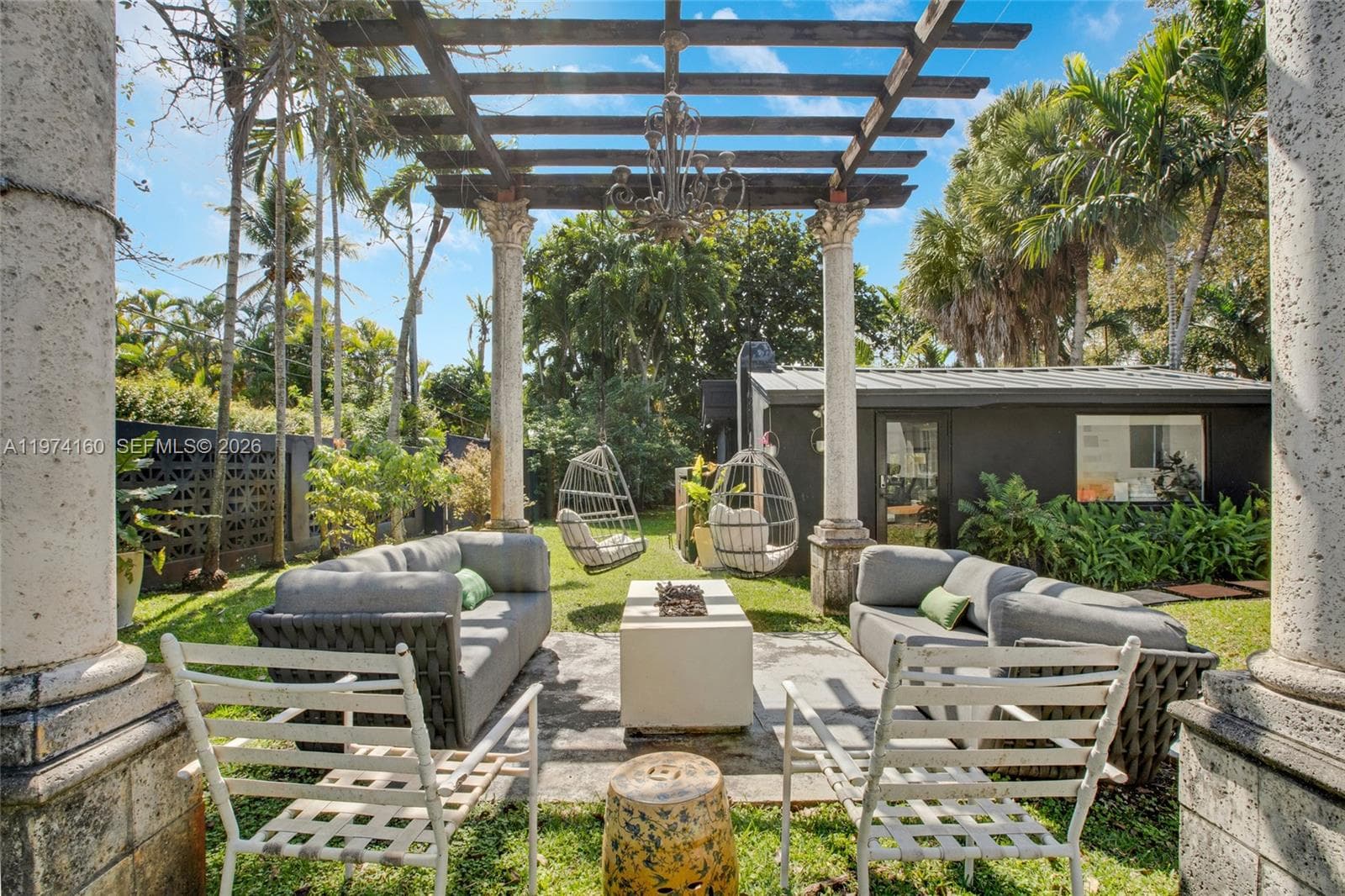 10659 NE 10th Pl, Miami Shores FL 33138 — 13