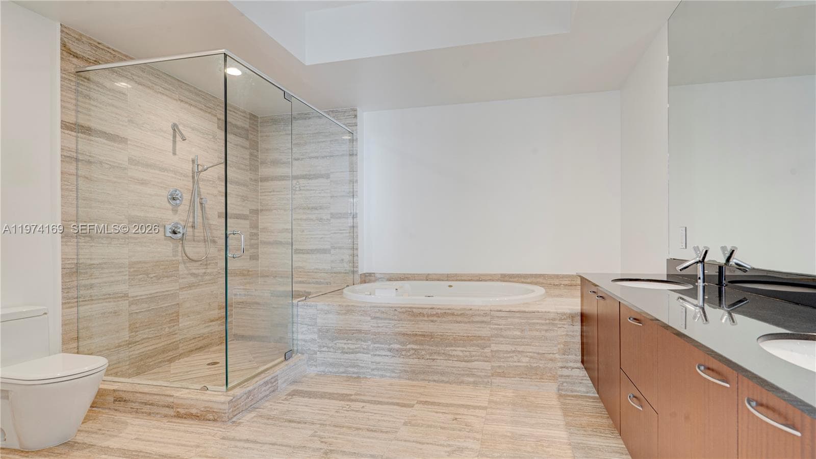 16001 Collins Ave # 3007, Sunny Isles Beach FL 33160 — 23