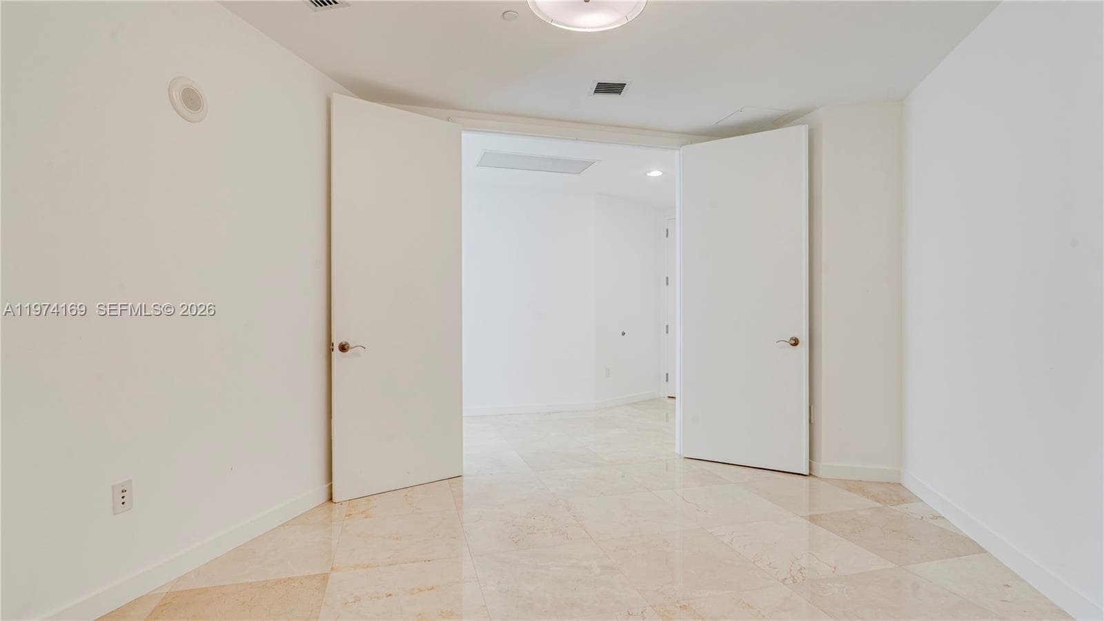 16001 Collins Ave # 3007, Sunny Isles Beach FL 33160 — 12