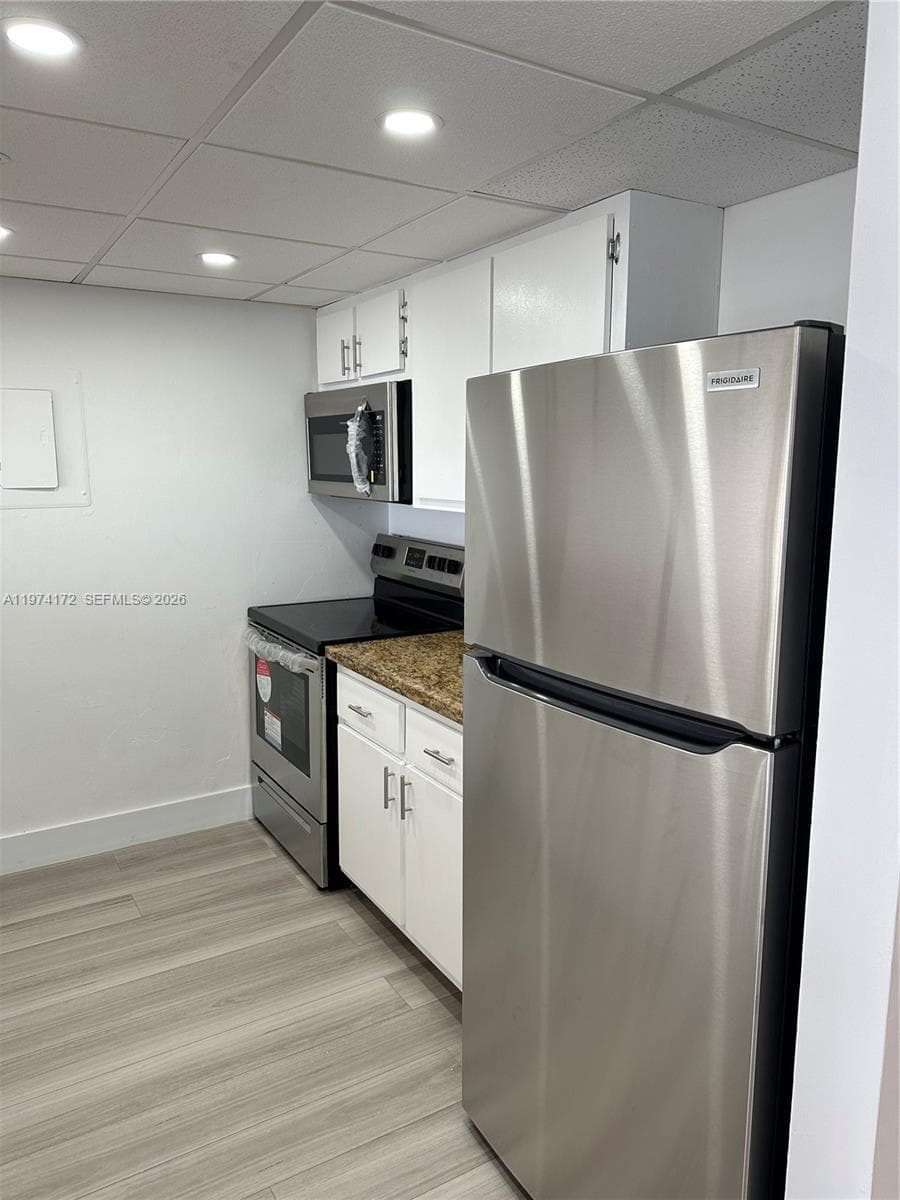 7601 E Treasure Dr # 1406, North Bay Village FL 33141 — 6