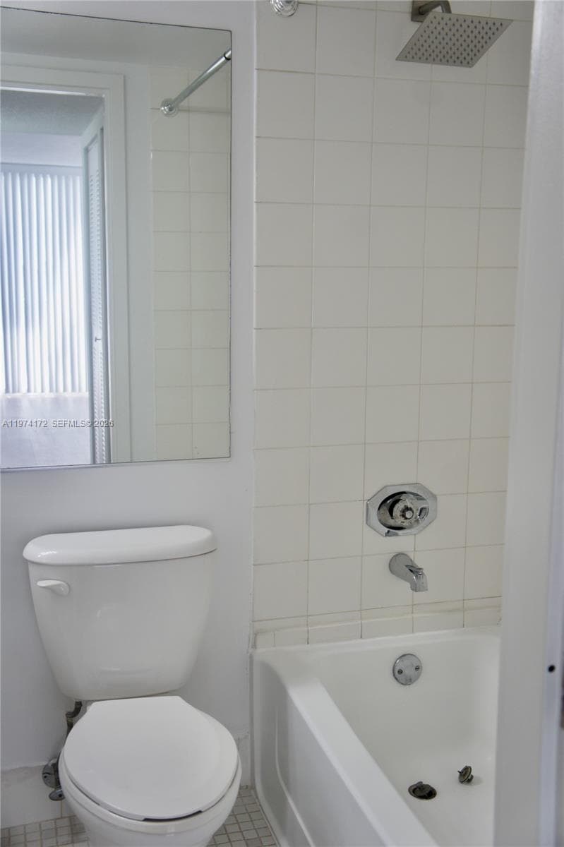 7601 E Treasure Dr # 1406, North Bay Village FL 33141 — 19