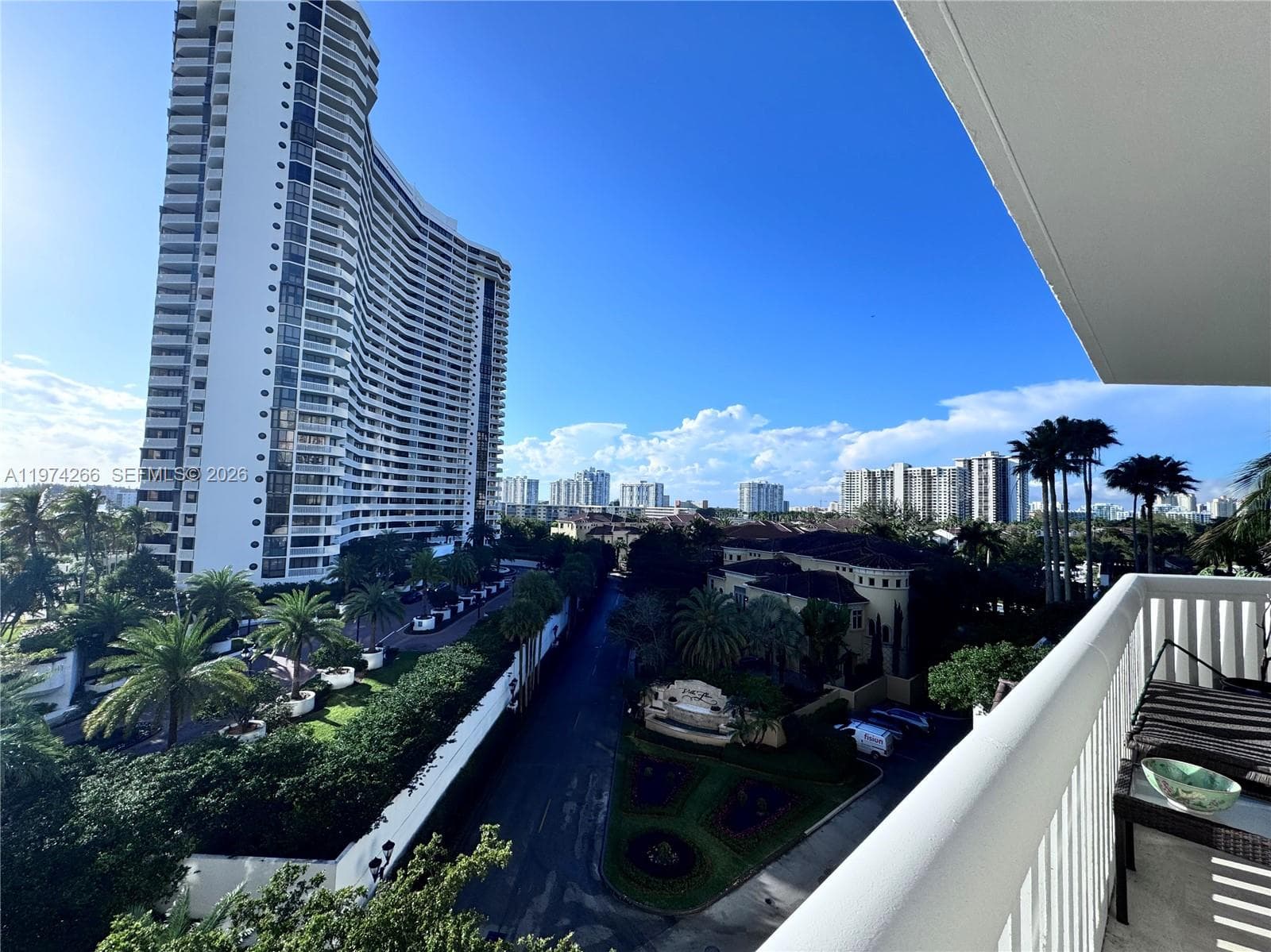 2000 Island Blvd # 606, Aventura FL 33160 — 7
