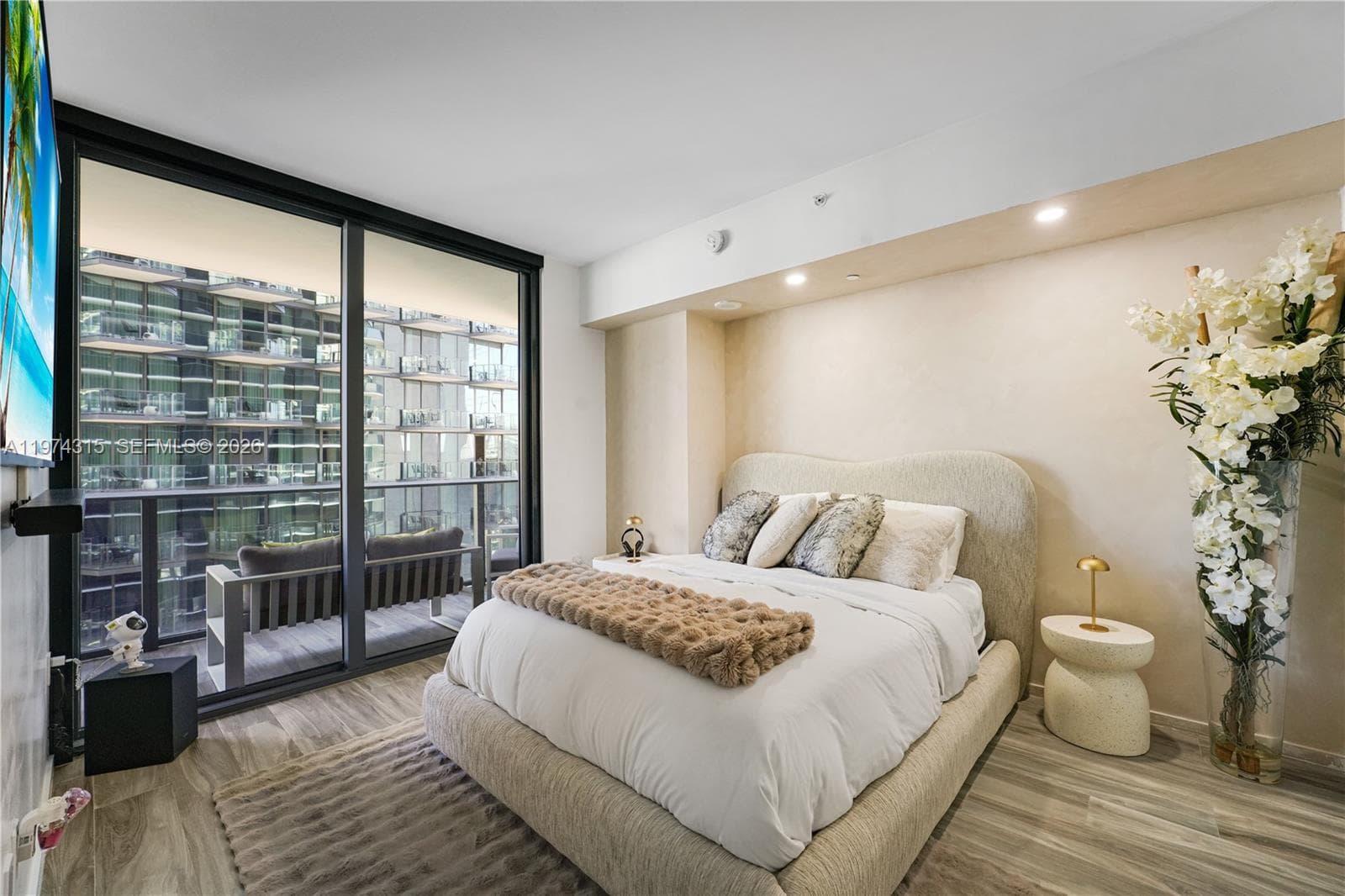 801 S Miami Ave # 3107, Miami FL 33130 — 13