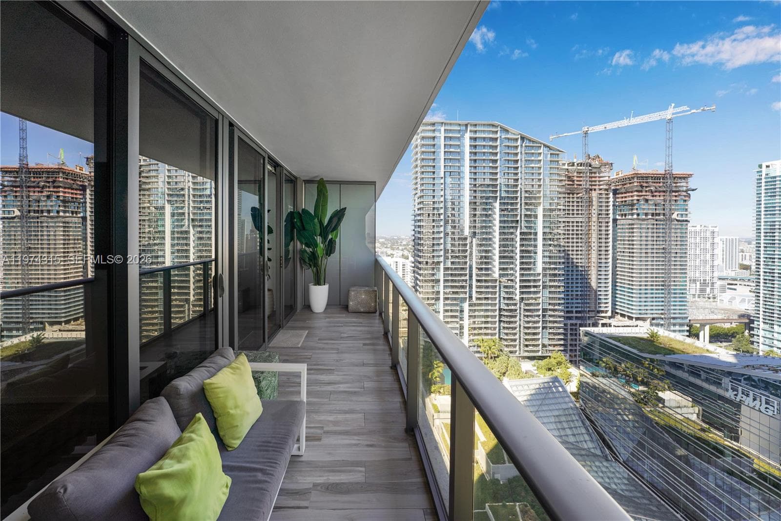 801 S Miami Ave # 3107, Miami FL 33130 — 20