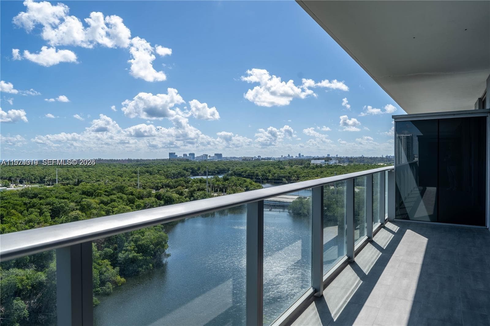 16385 Biscayne Blvd # 1120, North Miami Beach FL 33160 — 6