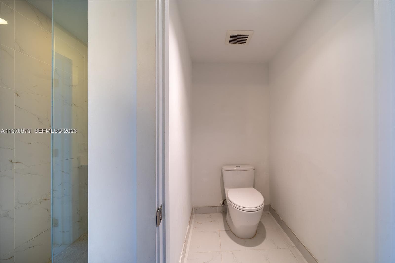 16385 Biscayne Blvd # 1120, North Miami Beach FL 33160 — 17