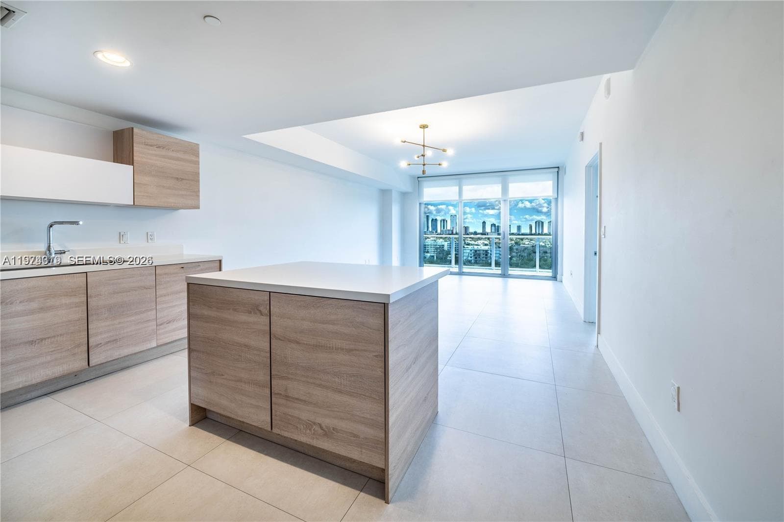 16385 Biscayne Blvd # 1120, North Miami Beach FL 33160 — 7