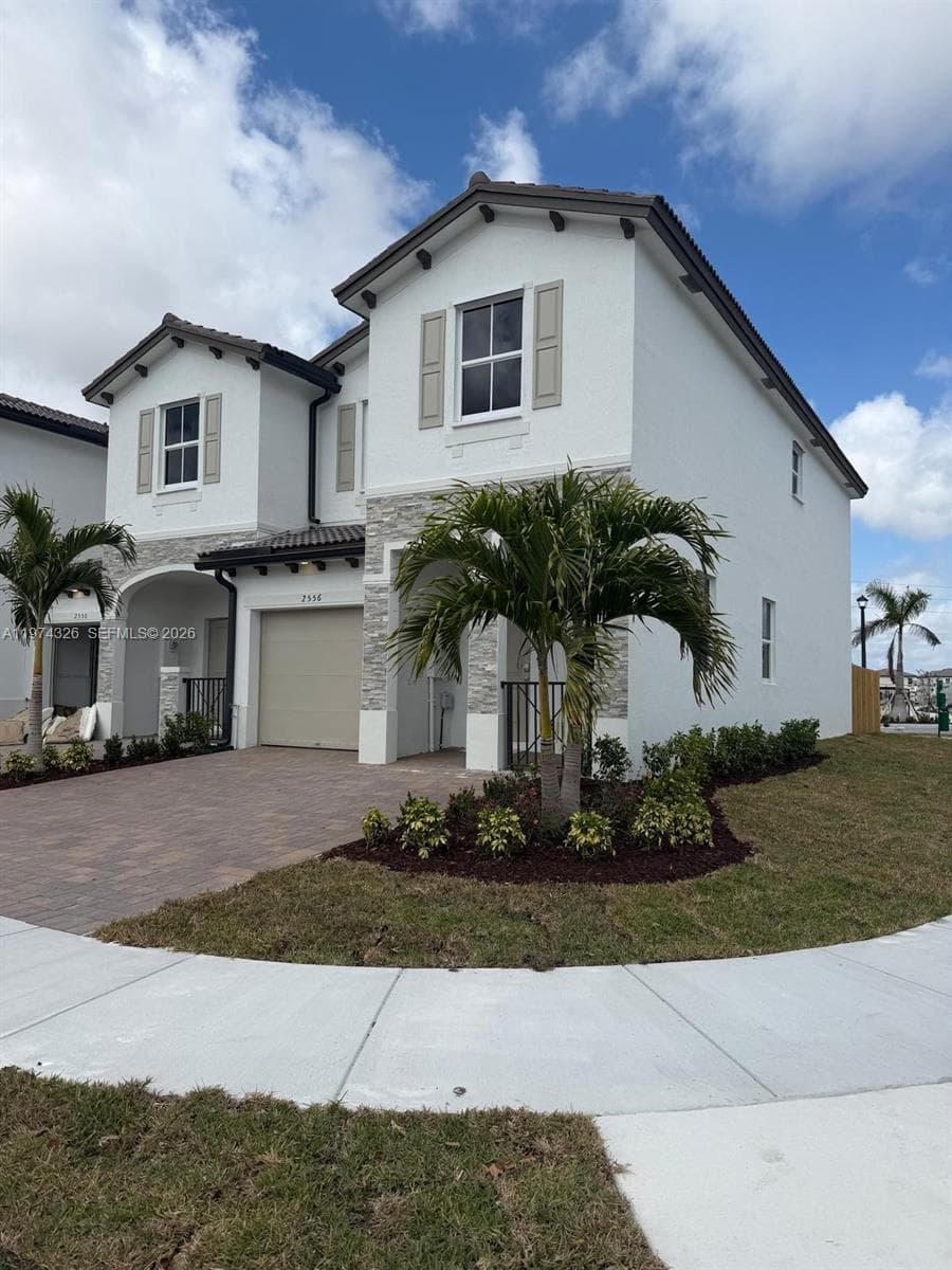 2556 SE 27th Ct # 2556, Homestead FL 33035 — 1