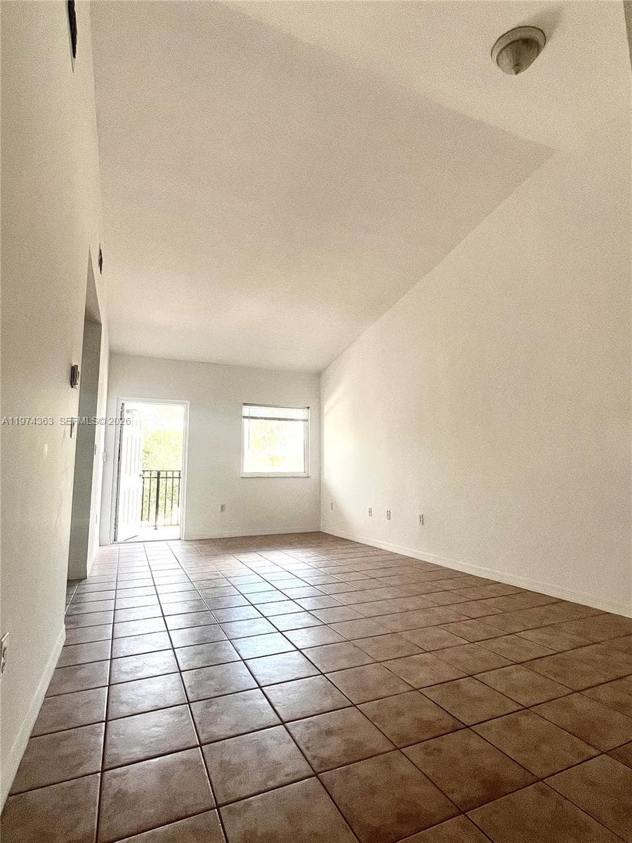 930 NE 33rd Terr # 203, Homestead FL 33033 — 4